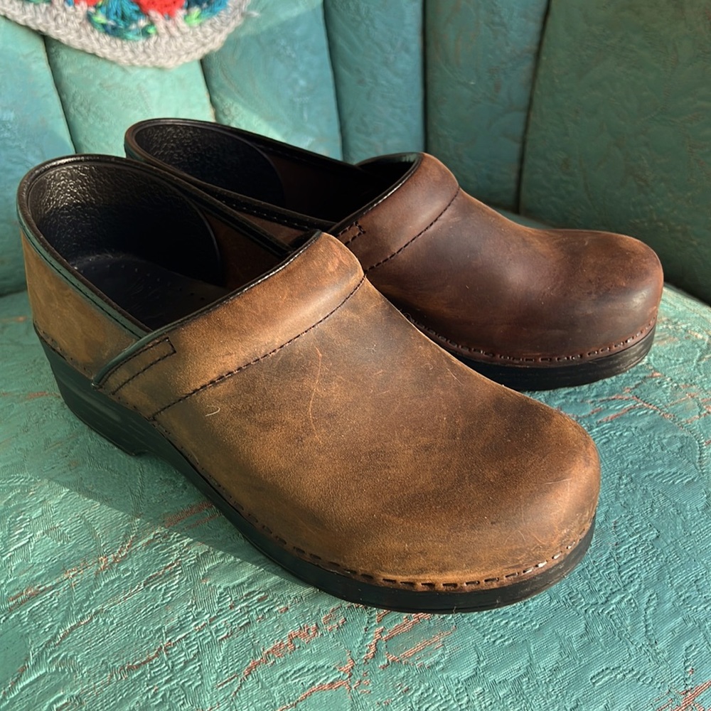 Dansko Cloggs Women’s EU40 US9.5